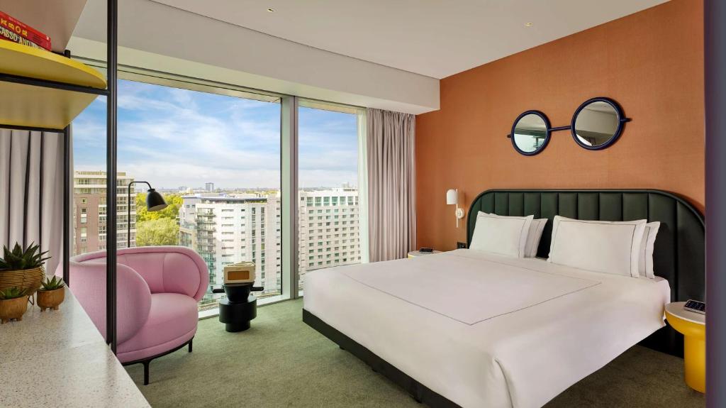 Picture of artotel London Battersea Power Station Hotel in London
