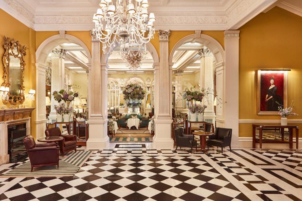 Picture of Claridges Hotel in London